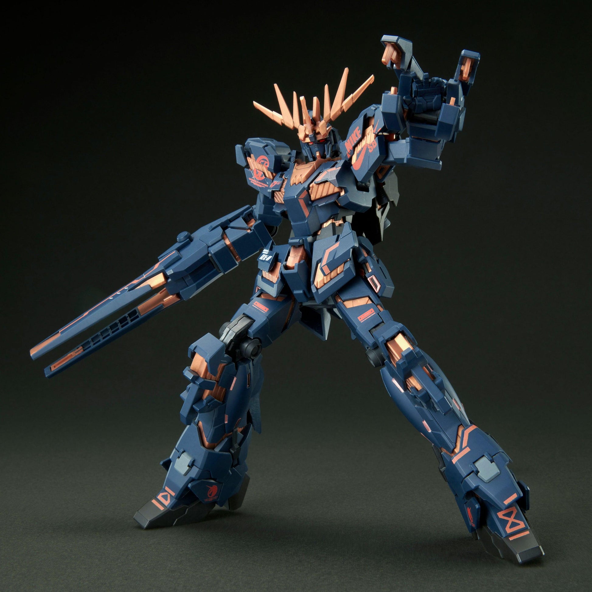 HG 1/144 Gundam Unicorn 02 Banshee x Nike SB | [2021] | PREMIUM BANDAI - Show Me What You Bot