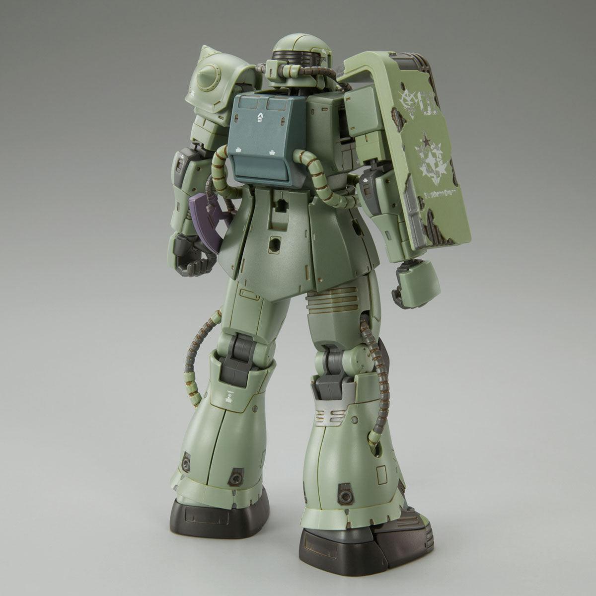 HG 1/144 MS-06F Zaku II Cucuruz Doan [PREMIUM BANDAI] - Show Me What You Bot