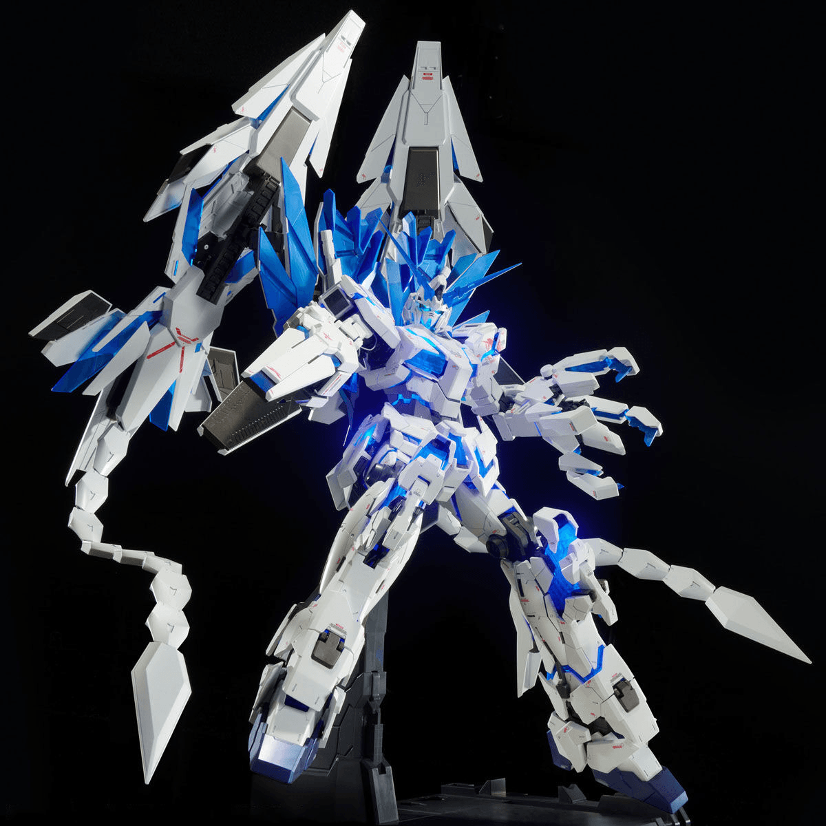 PG 1/60 Unicorn Gundam Perfectability [PREMIUM BANDAI] - Show Me What You Bot