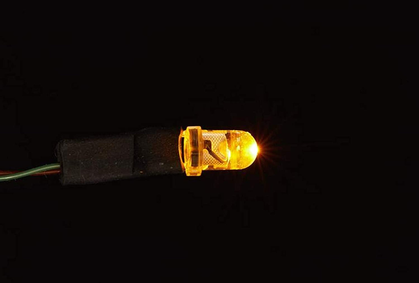 VAL02Y- 3mm Shell Type YELLOW LED - Show Me What You Bot