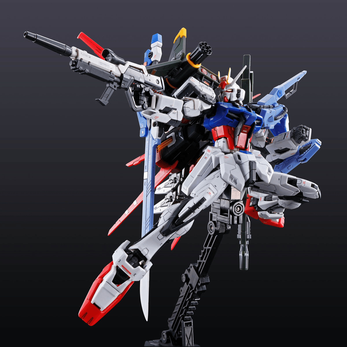 RG 1/144 Perfect Strike Gundam [2020] | PREMIUM BANDAI - Show Me What You Bot