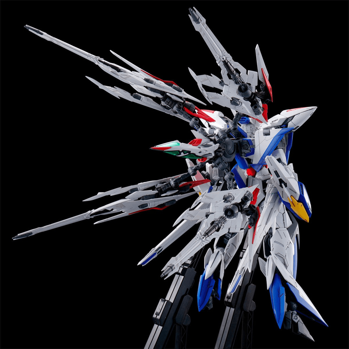 MG 1/100 MANEUVER STRIKER for ECLIPSE GUNDAM | [PREMIUM BANDAI] - Show Me What You Bot