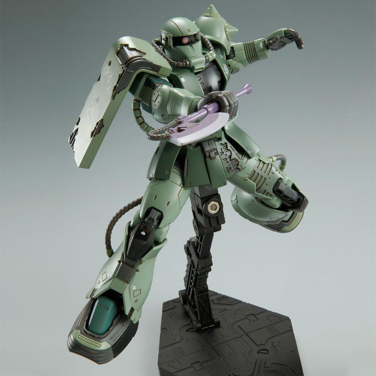 HG 1/144 MS-06F Zaku II Cucuruz Doan [PREMIUM BANDAI] - Show Me What You Bot