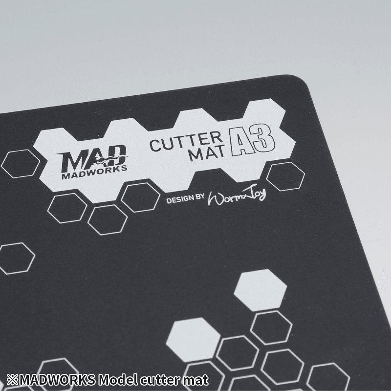 MH-09 A3 Color Picker Cutting Mat [Madworks] - Show Me What You Bot