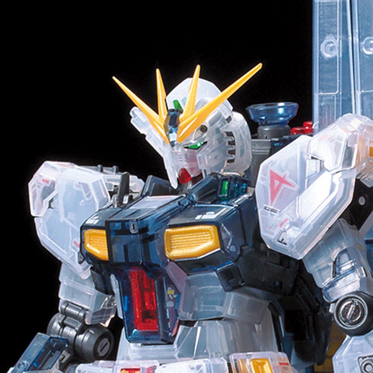 RG 1/144 RX-93 Nu Gundam Gundam Base Limited Clear [2021] | PREMIUM BANDAI - Show Me What You Bot